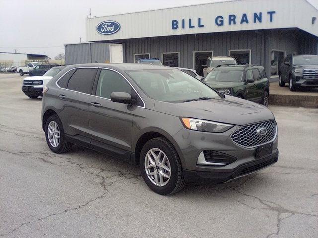 2024 Ford Edge SEL in Gray — front three-quarter view